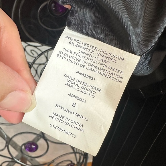 NWT Y2K XOXO pinstripe blazer size S - Picture 9 of 9